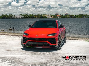 Lamborghini Urus Custom Wheels - HC-3 by Vossen - Dark Smoke Lamborghini Urus Custom Wheels - HC-3 by Vossen - Dark Smoke